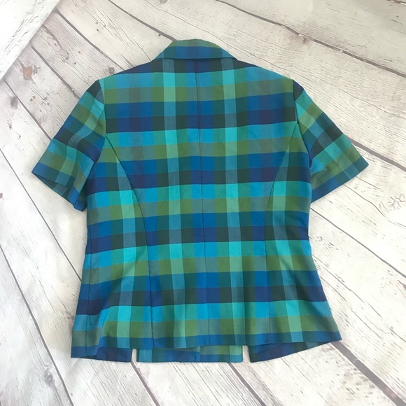 Sag Harbor Plaid Dome Button Down Top - Picture 10 of 10